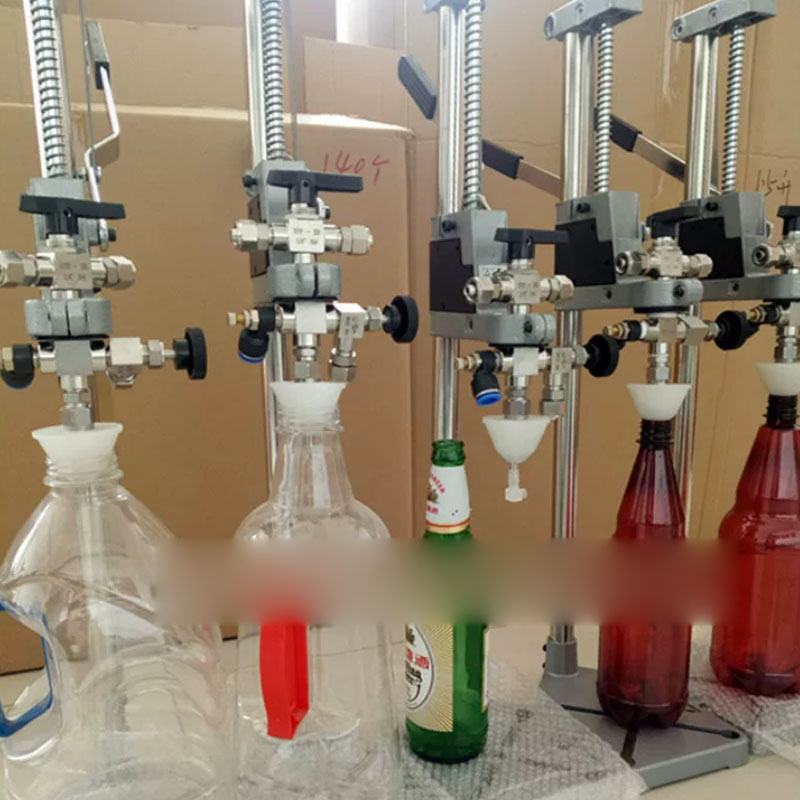 手動ボトルコルク圧着機、手動式ワイン・ビールボトルキャッピン - Wine Beer Bottle のレビューと価格